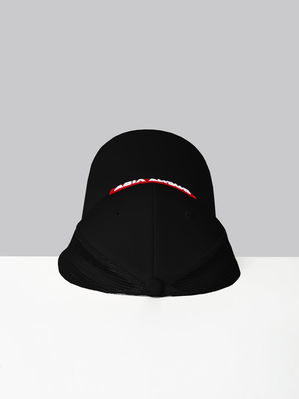 Gorra Trucker Negra con Parche Negro